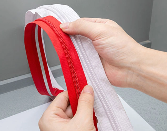 Bandes de fermeture à glissière personnalisées