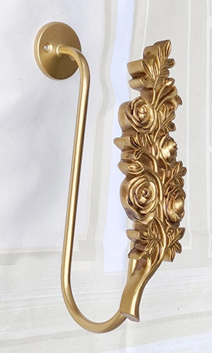 Leaf Curtain Holdback