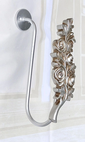 Leaf Curtain Holdback