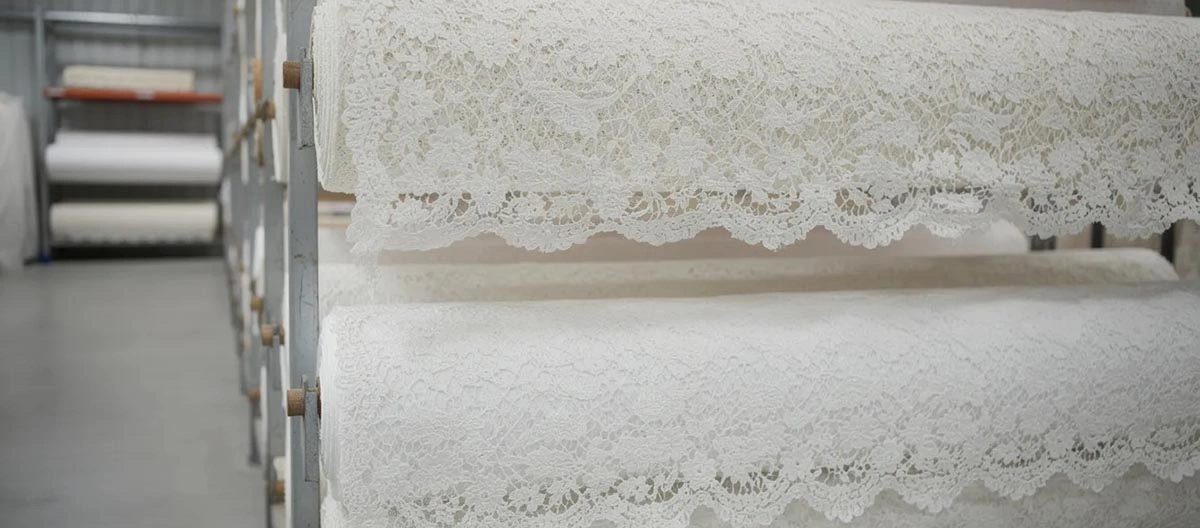 guipure lace wedding dress 3