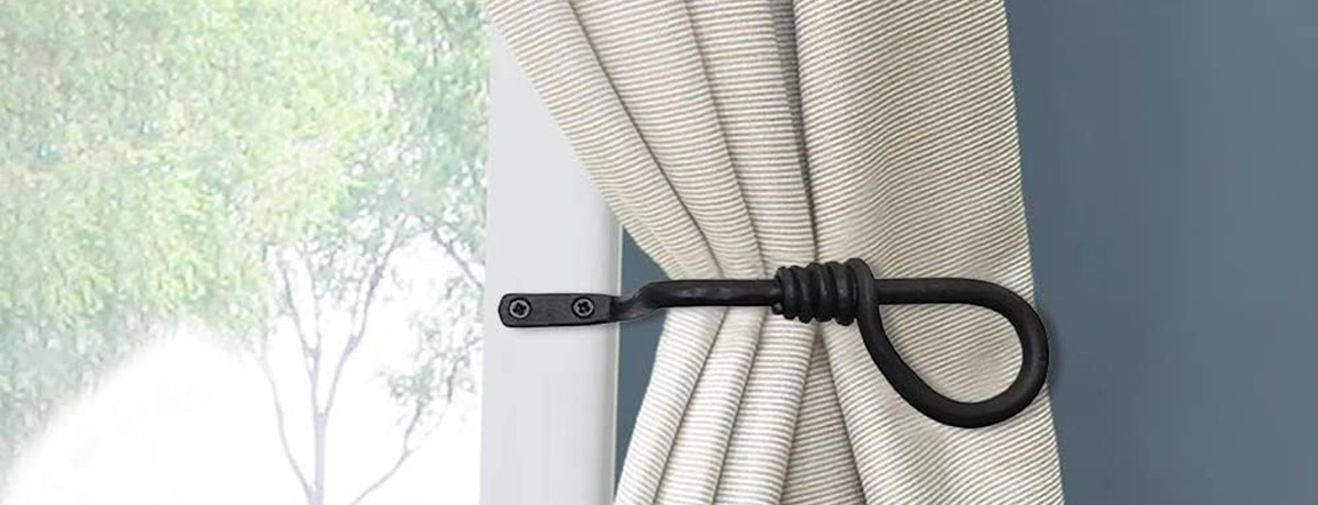 The Best Holdbacks for Drapes: A Guide to Stylish Window Treatments