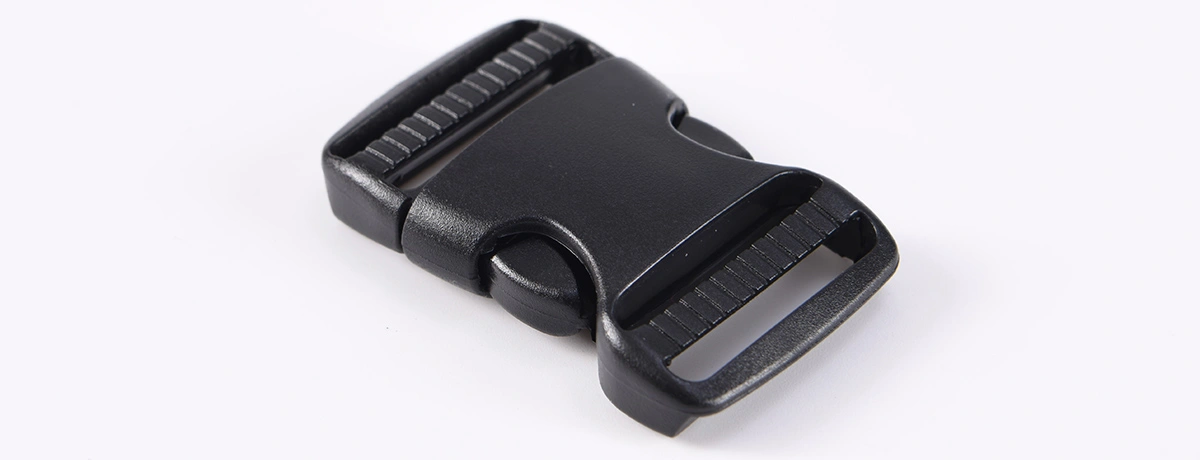 side release buckle 4