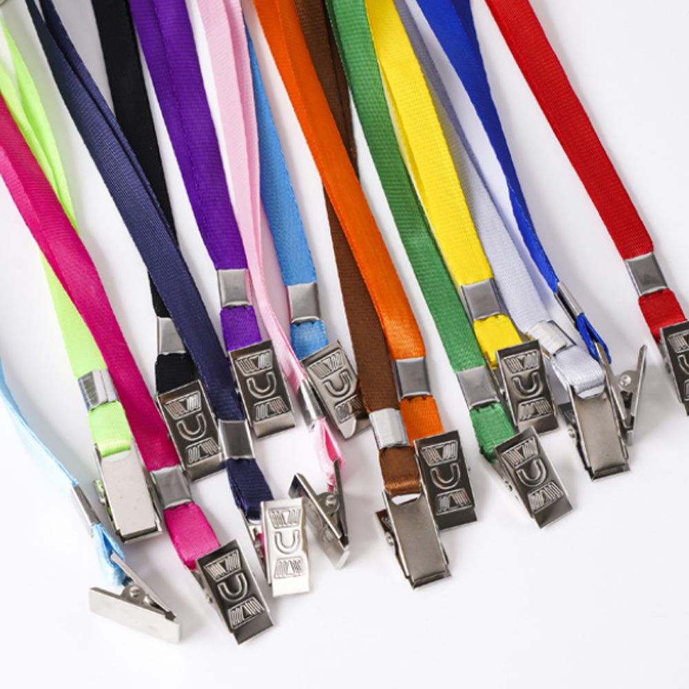 Metal clip for medal ribbon