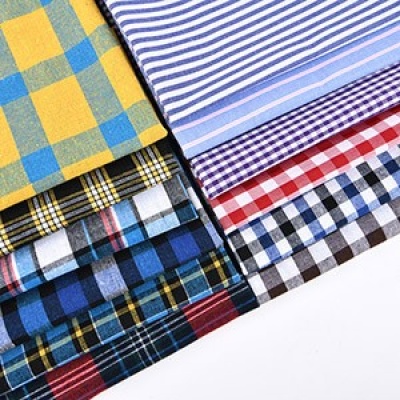 tissu à carreaux