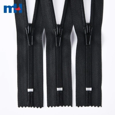 #7 Nylon Coil Zipper Closed Bottom