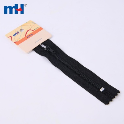 C/E 10cm Nylon Zipper in Black