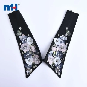 Three-Dimensional Detachable Collar/Necker