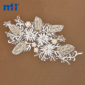 Applique de dentelle perlée de clairon d'or