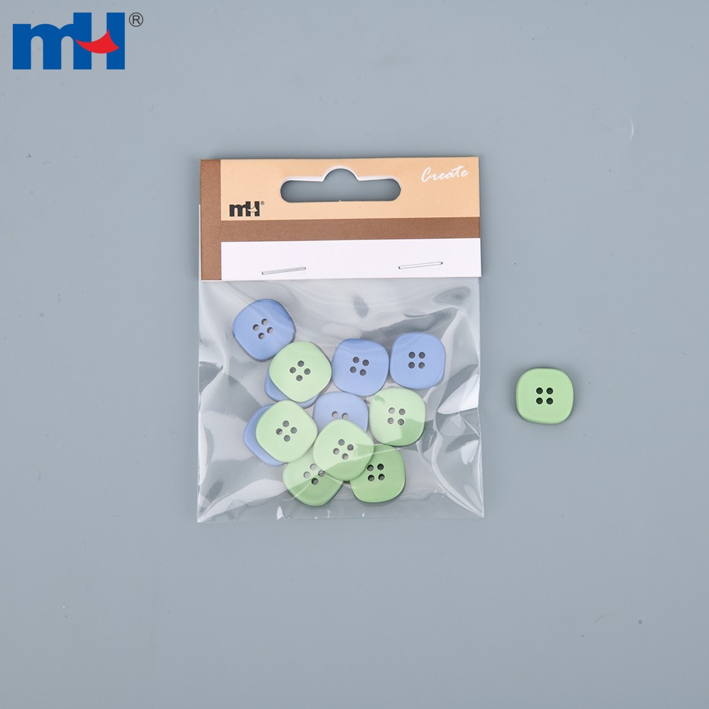 plastic-or-resin-children-button (5)
