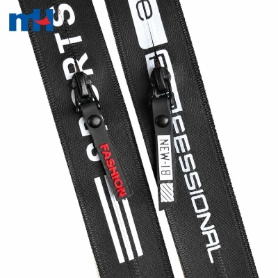 #3 Reverse Auto Lock PVC Zipper Puller