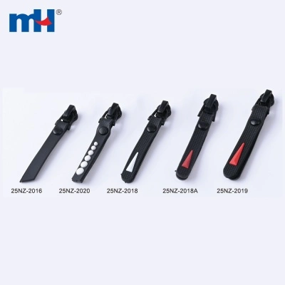 3# Reversed Self-Locking Zipper Slider with PVC Decorative Zipper Puller