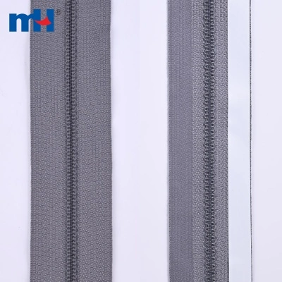 #3.5 LFC Zipper Long Chain Hot Melt Film Zipper Tape 10mm