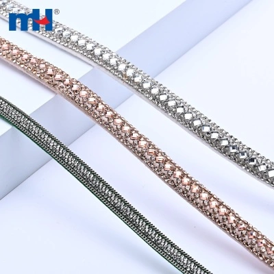 Cordón de zapato con diamantes de imitación semicirculares