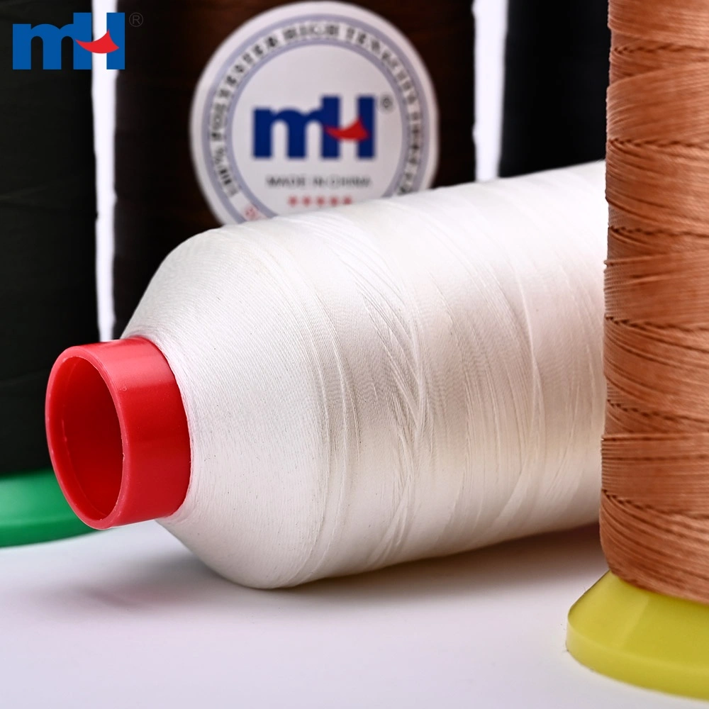 Chi tiết mẫu chỉ may polyester 135D/3 HT