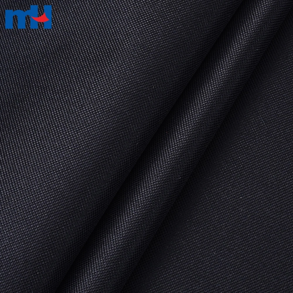 Mặt sau được phủ lớp vải Oxford cán màng PVC.