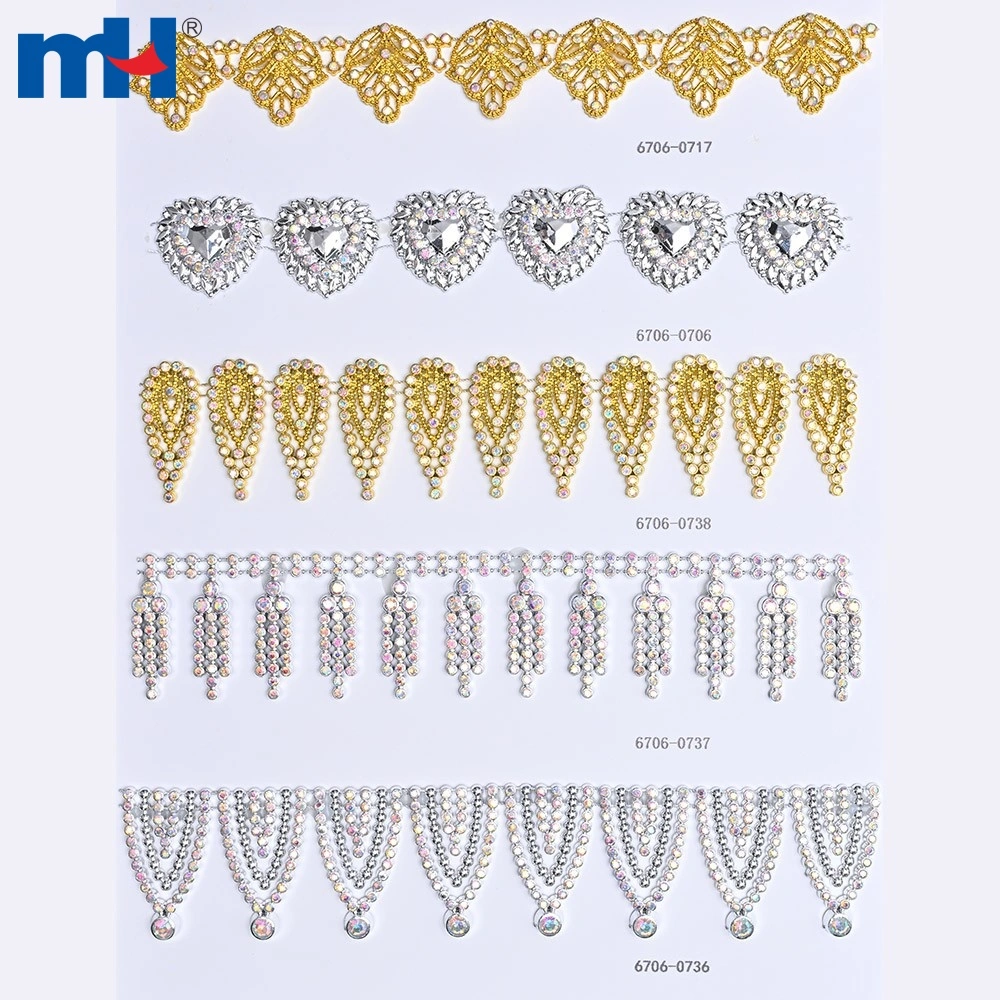 Cadena de plástico con diamantes de imitación
