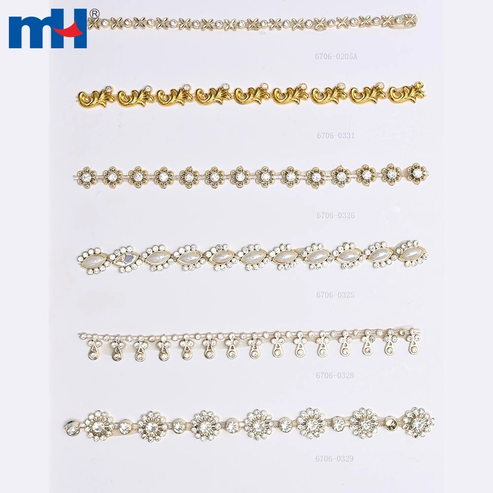 Cadena de plástico con diamantes de imitación