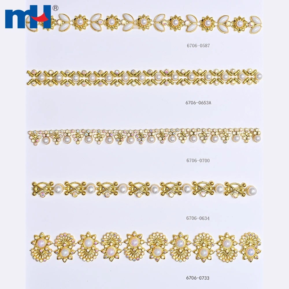 Cadena de plástico con diamantes de imitación