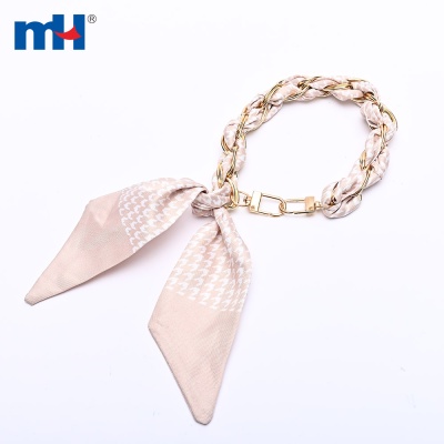 Stoffumwickelter Taschenanhänger aus Metallkette mit Kettenmotiv