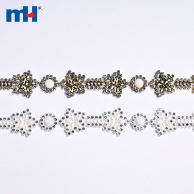 Plastic Rhinestone Chain