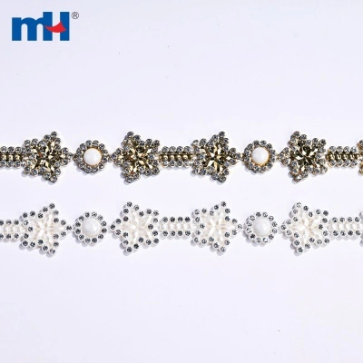 Cadena de plástico con diamantes de imitación