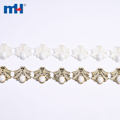 Chaîne en strass acryliques