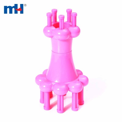 Knitter Knitting Loom