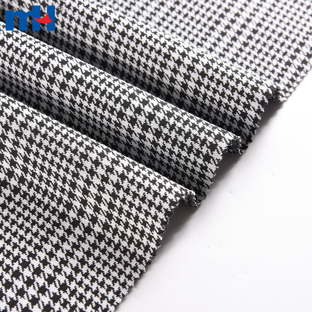 [cinema club] houndstooth knit saw