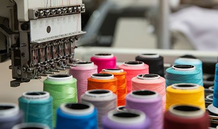 The Complete Guide to Embroidery Machine Thread Selection