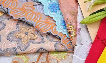How to Choose High-Quality African Lace Material for Fashionable Clothing?