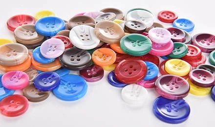 How Are Resin Buttons Made in Industrial Manufacturing?
