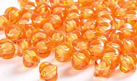 Top Uses for Acrylic Clear Beads in DIY Projects