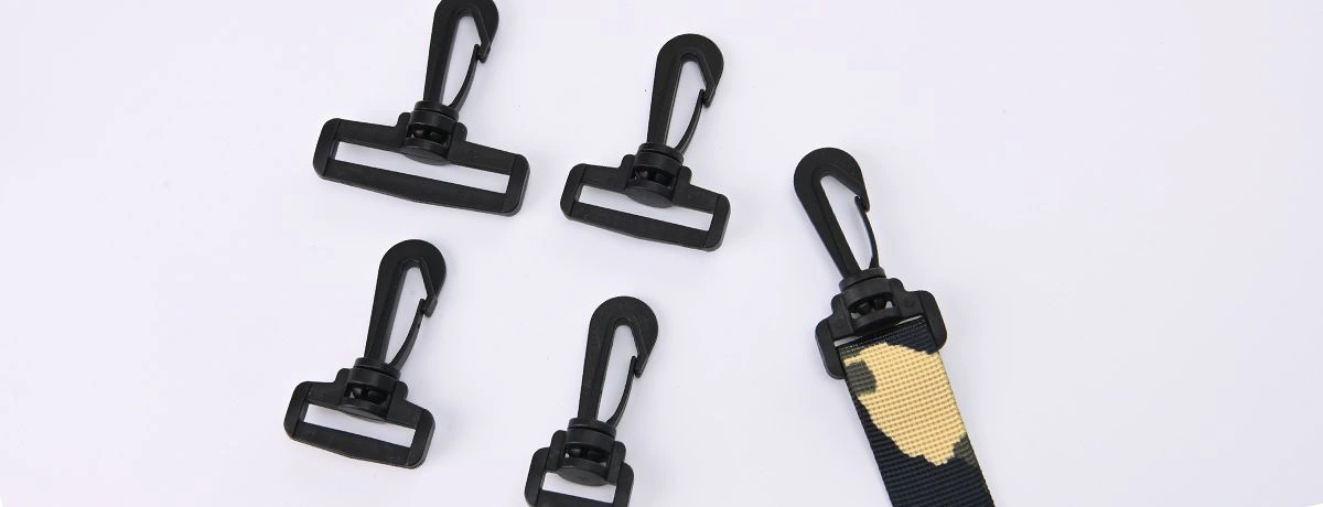 plastic snap hook
