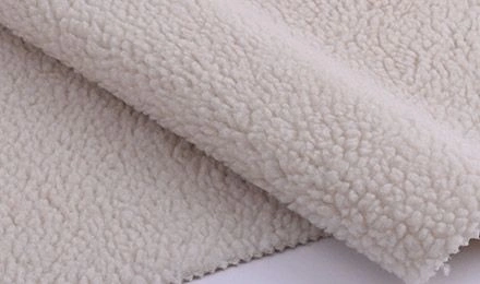 How to Choose the Right GSM Brushed Fleece Fabric for B2B Manufacturing?