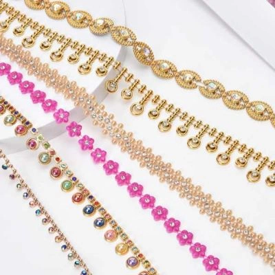 Strass et chaîne