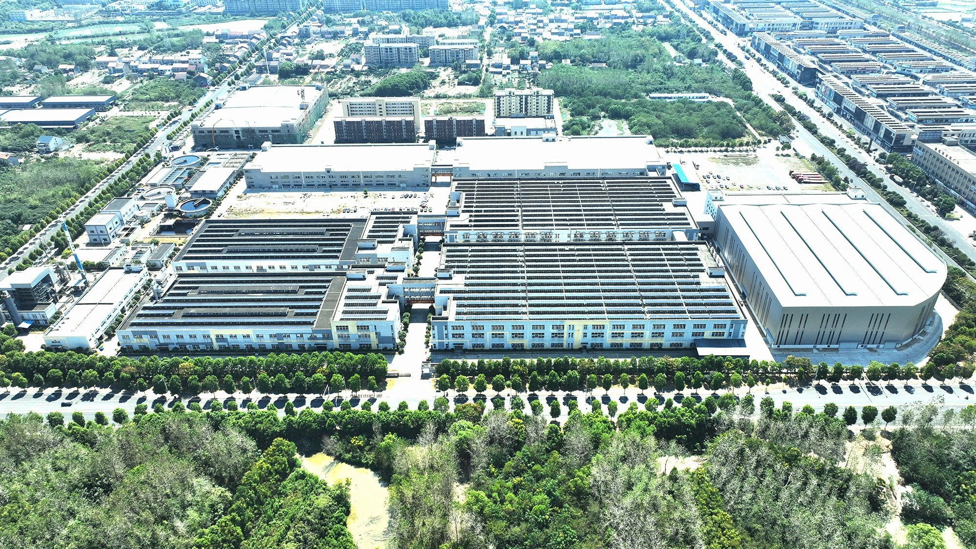 Your Global Partner for Garment Accessories & Fabrics