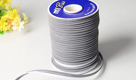 How Can Source Durable Reflective Bias Tape in Bulk for Large-Scale Manufacturing?